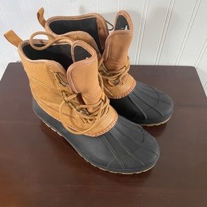 Duck boots, like new